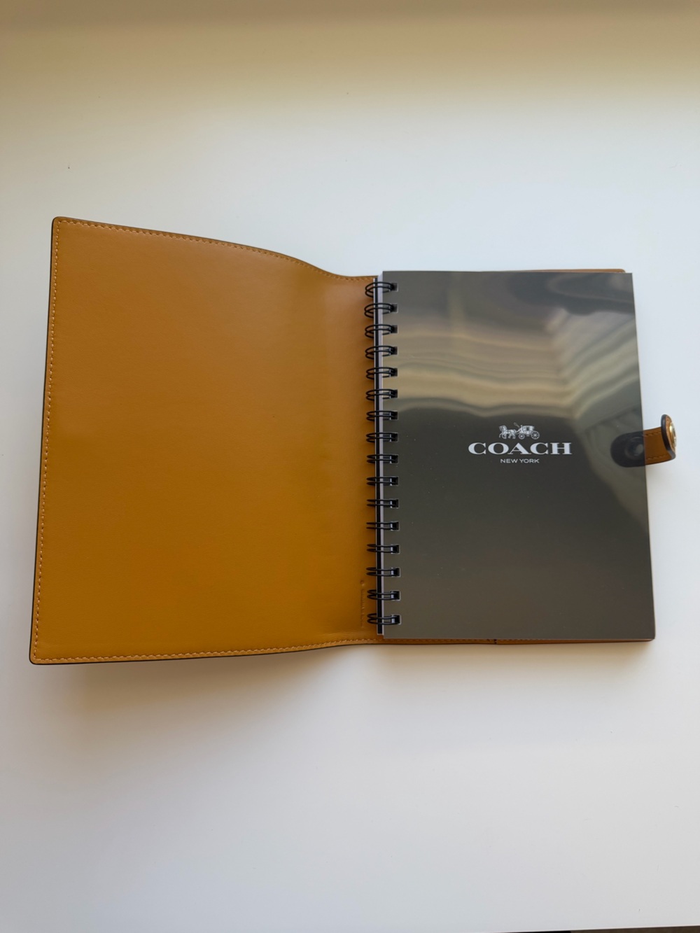 ❌SOLD❌ Coach Notebook - Picture 6 of 7